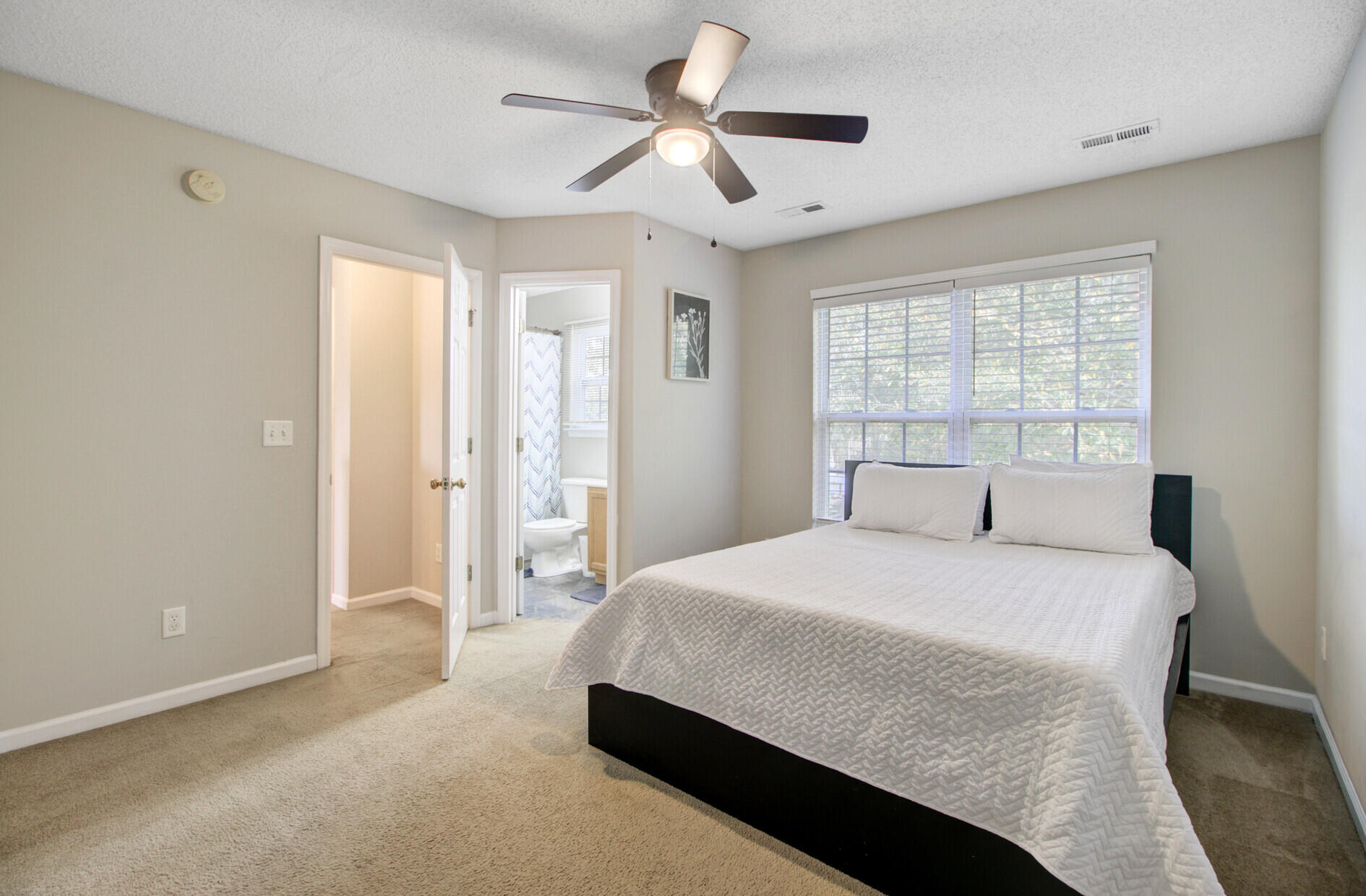 230 Lindy Creek Road Goose Creek, SC 29445 - Photo 5 of 40 27_27_mls