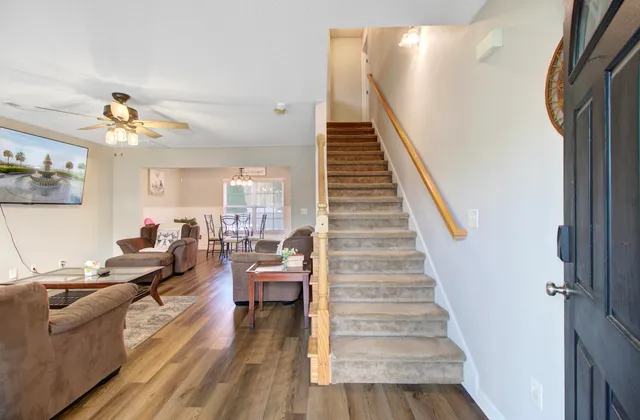 $325,000 | 230 Lindy Creek Road, Goose Creek, SC 29445