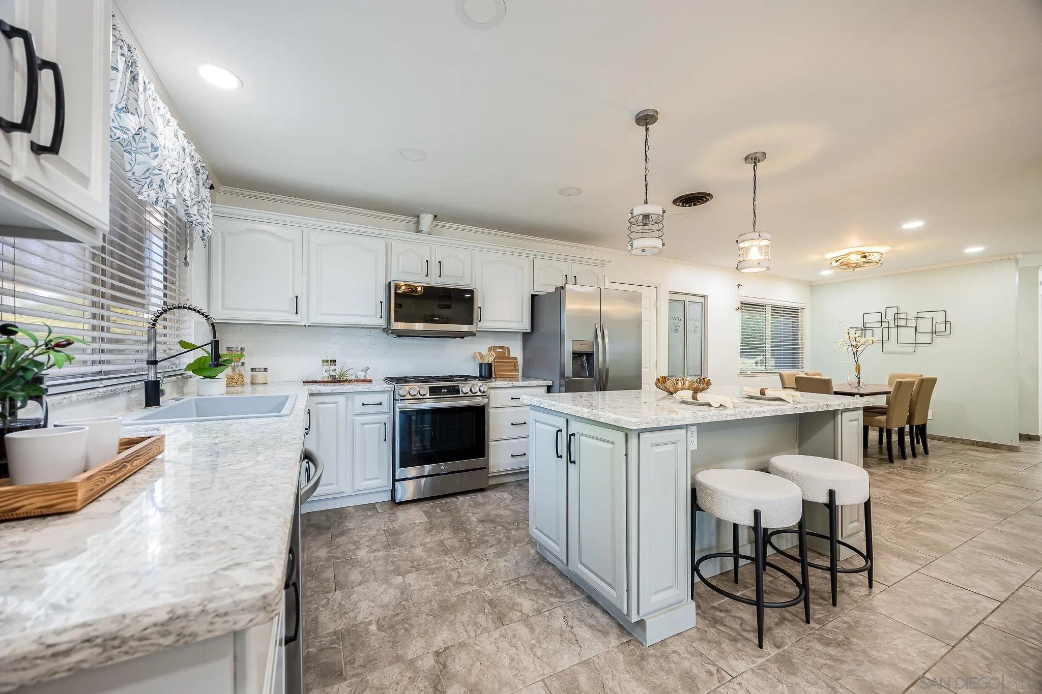 13351 Scotsman Road Lakeside, CA 92040 - Photo 7 of 38 Gallery Image 7