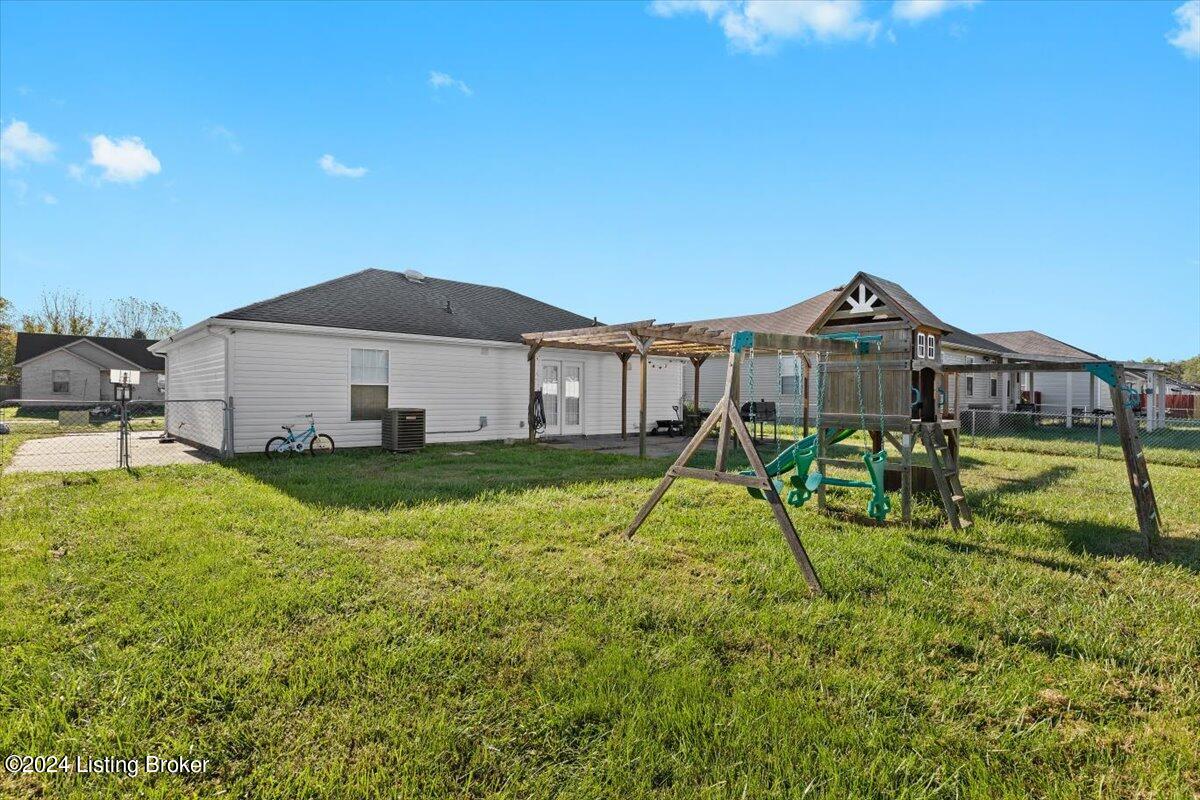 355 Madison Rae Boulevard Shepherdsville, KY 40165 - Photo 21 of 26 24-355 Madison Rae Blvd-24