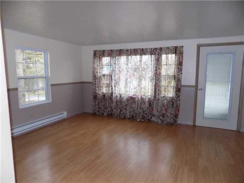 1563 Branchton Road Hilliards, PA 16040 - Photo 4 of 14 Living Room.