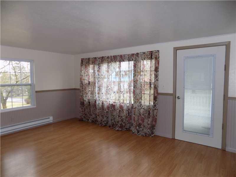 1563 Branchton Road Hilliards, PA 16040 - Photo 5 of 14 Living Room.