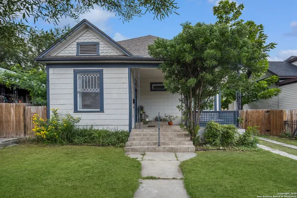 $2,800 | 509 West Mistletoe Avenue, San Antonio, TX 78212