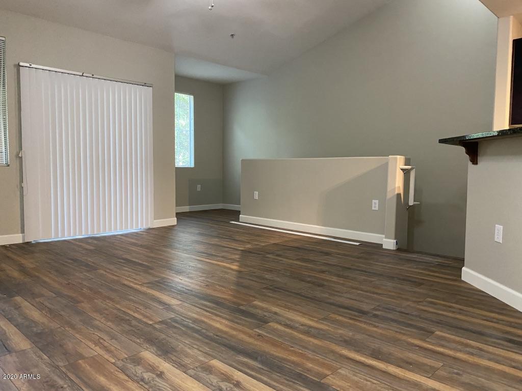 1920 East Bell Road, Unit 1040 Phoenix, AZ 85022 - Photo 3 of 18 Family Room