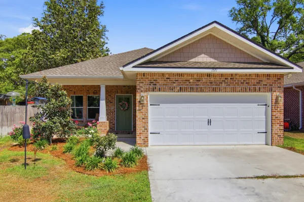 $549,000 | 1571 Cedar Street, Niceville, FL 32578