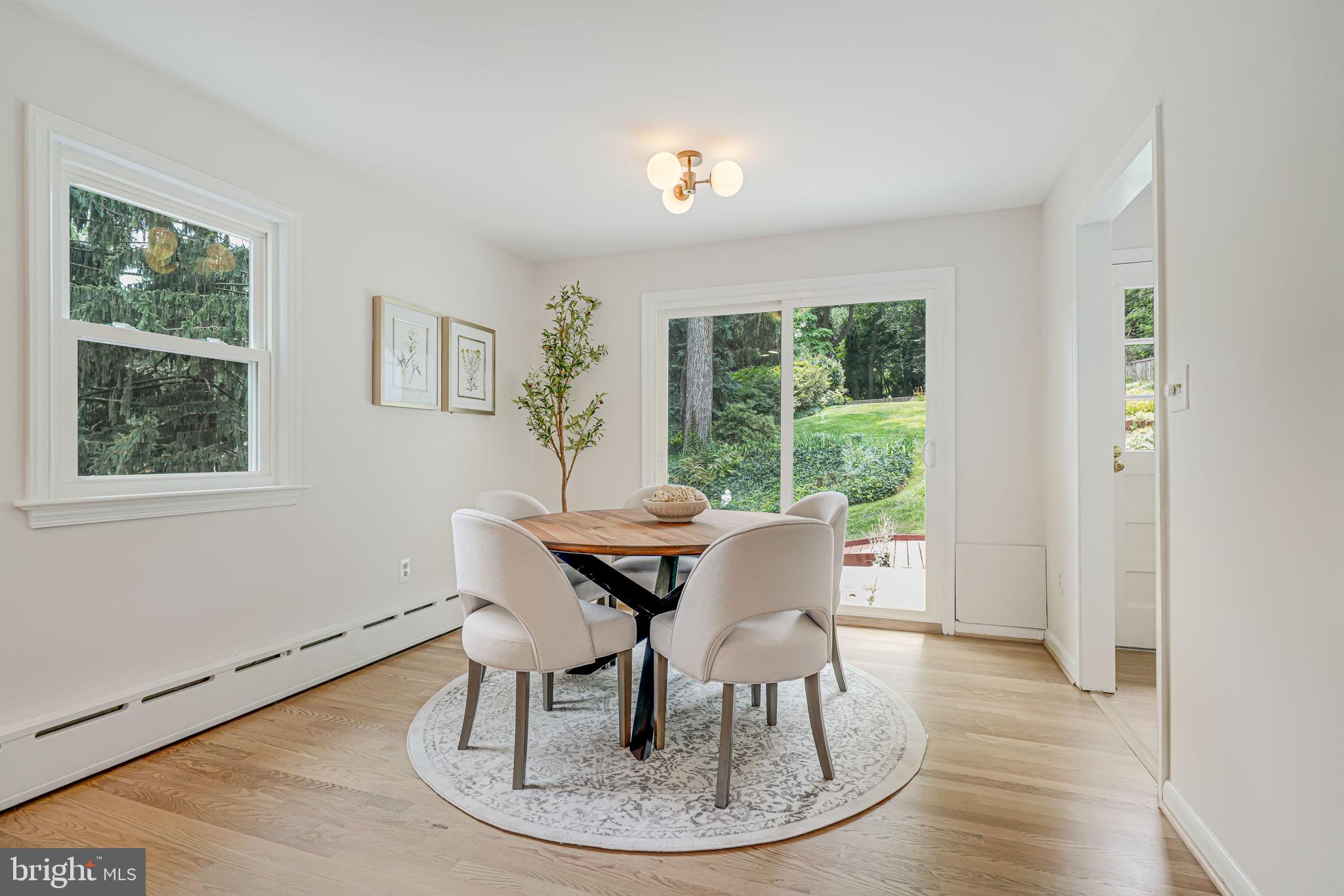 2566 Military Road Arlington, VA 22207 - Photo 17 of 38 Dining Room