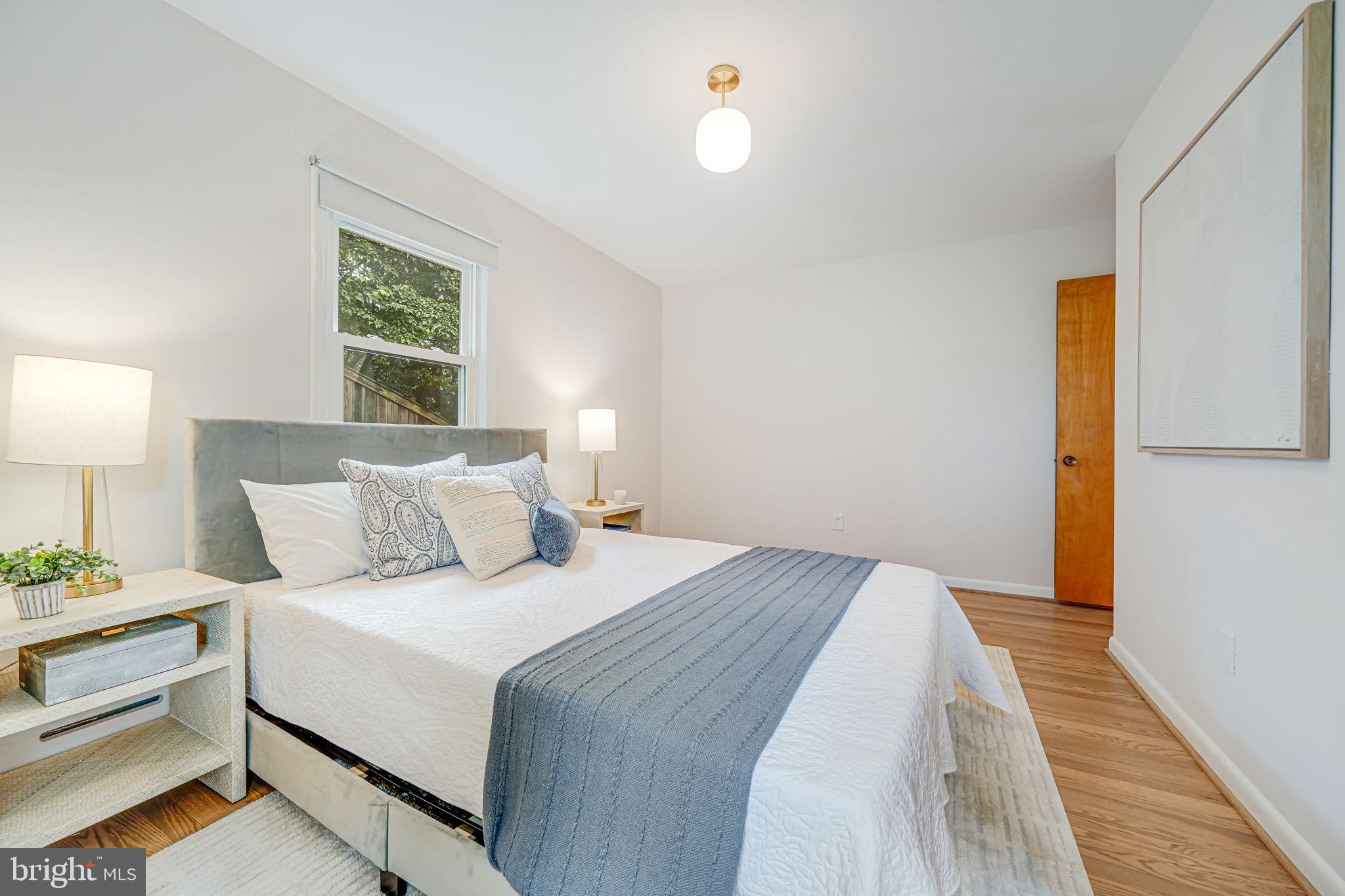 2566 Military Road Arlington, VA 22207 - Photo 27 of 38 Second Level Bedroom