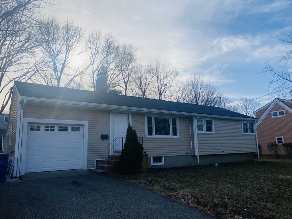 11 Selwyn Road Braintree, MA 02184 - Photo 15 of 15