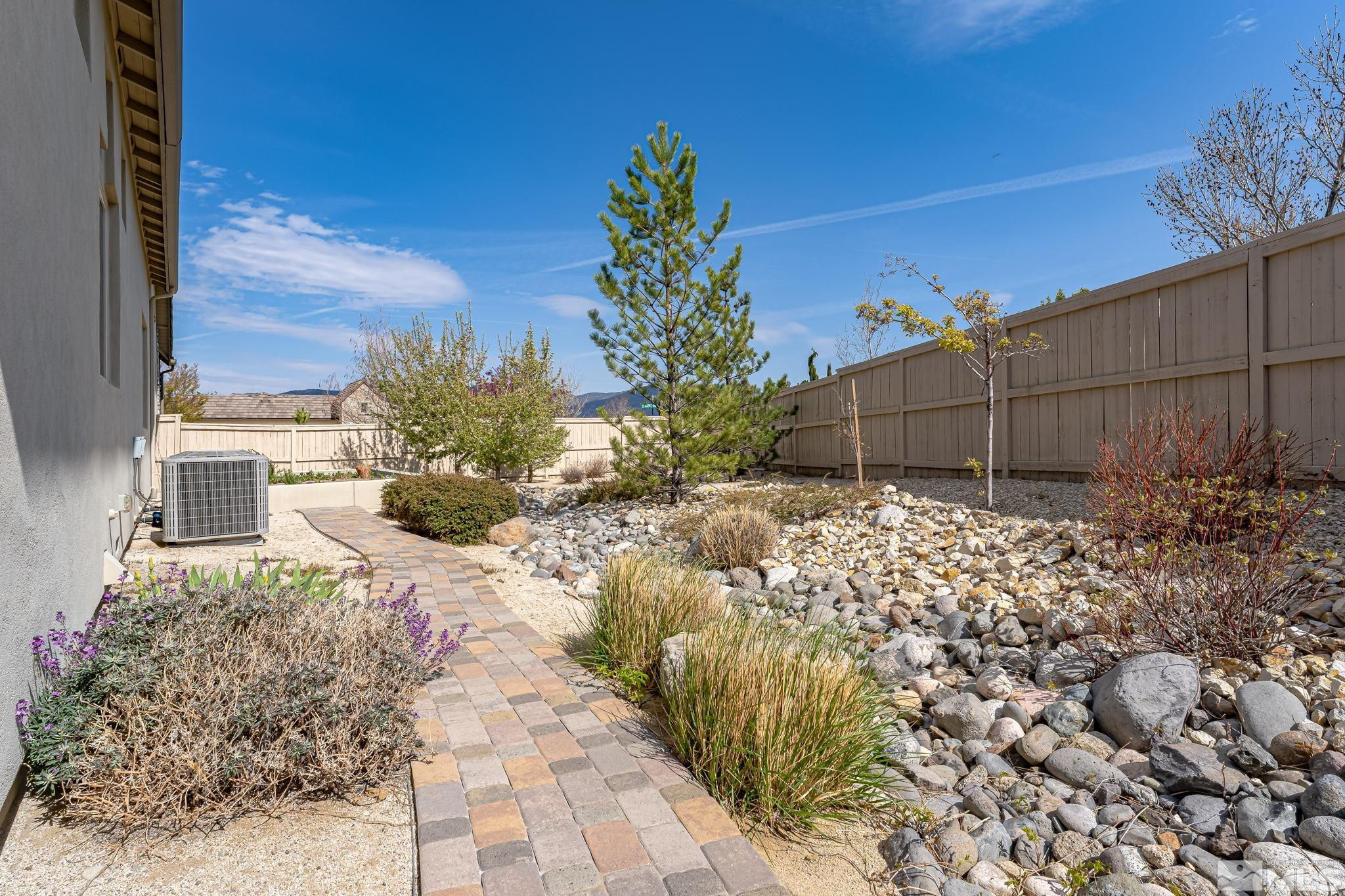 13395 Damonte View Lane Reno, NV 89511 - Photo 39 of 40 a view of a backyard