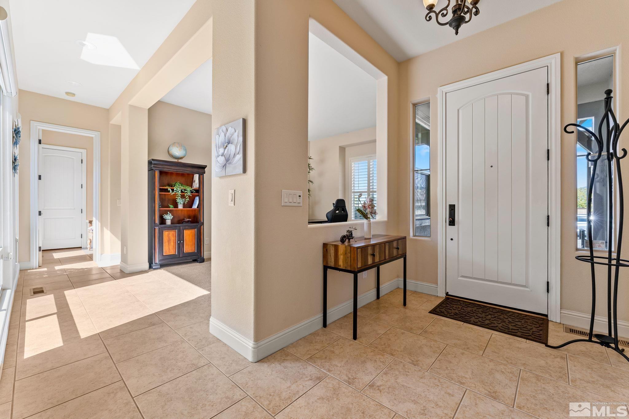 13395 Damonte View Lane Reno, NV 89511 - Photo 4 of 40