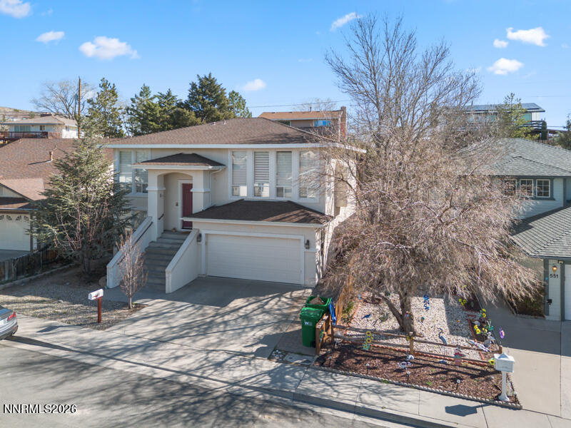 561 Tarn Way Reno, NV 89503 - Photo 5 of 27 561 Tarn Wy (5 of 27)