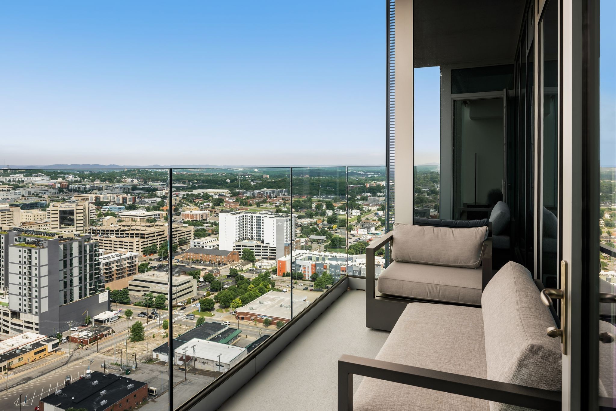 1616 West End Avenue, Unit 2609 Nashville, TN 37203 - Photo 13 of 46 a view of balcony with furniture
