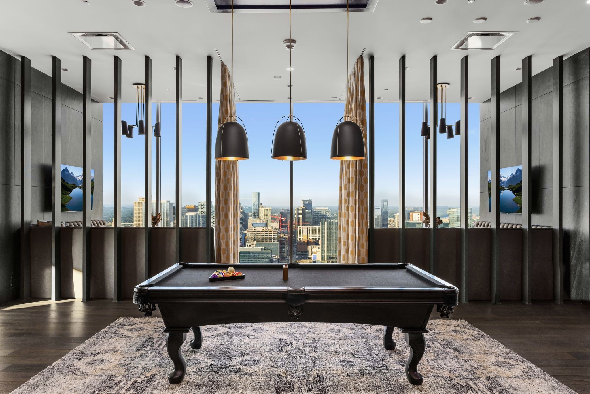 1616 West End Avenue, Unit 2609 Nashville, TN 37203 - Photo 38 of 46 a view of a lobby with furniture and window