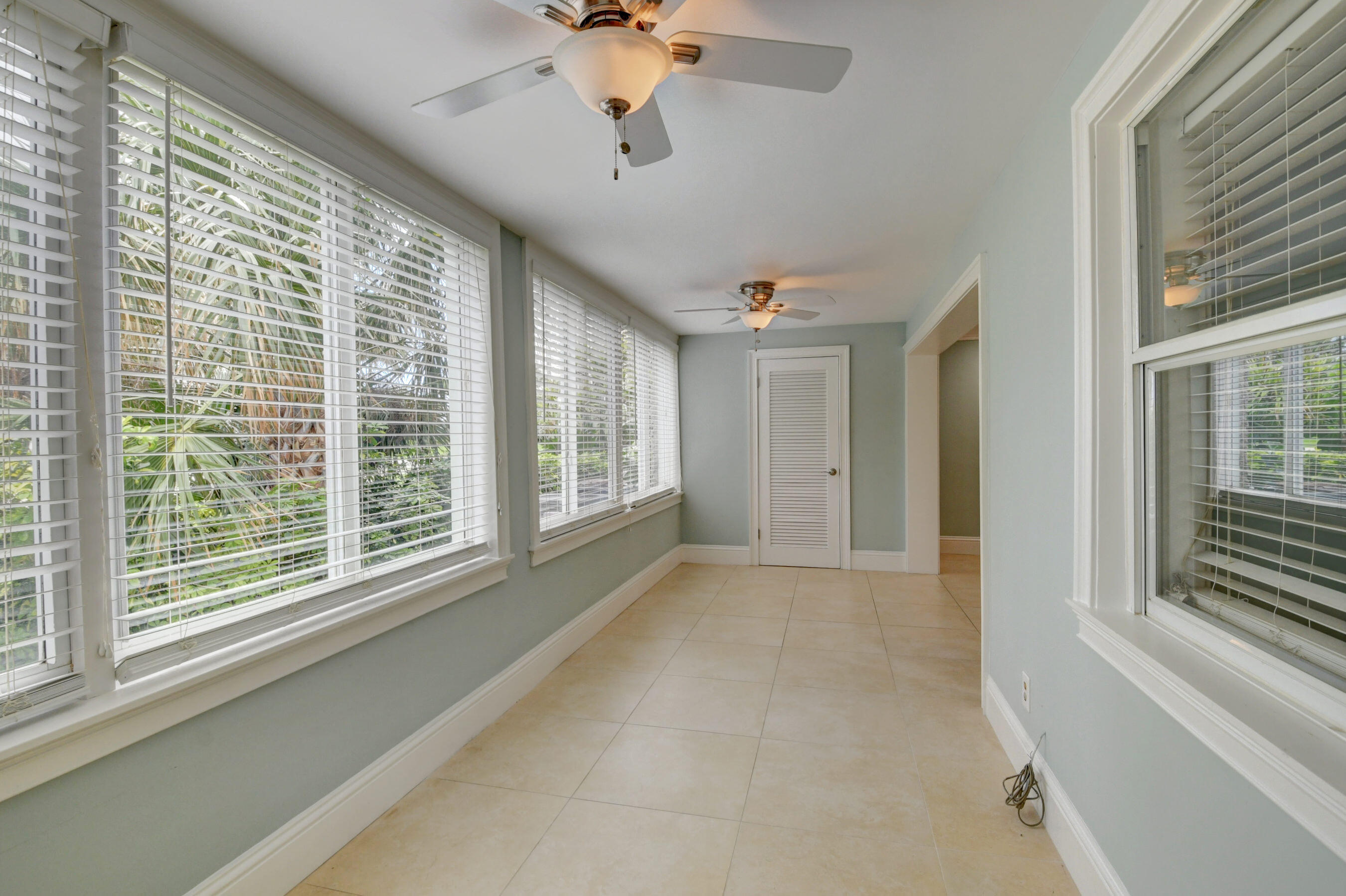 2561 South Ocean Boulevard, Unit 3 Boca Raton, FL 33432 - Photo 5 of 47 Lanai 1
