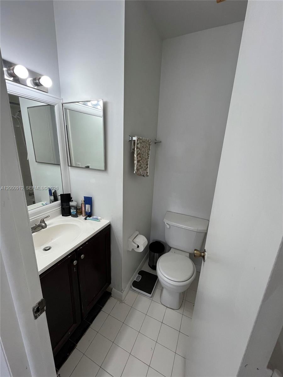 171 Riviera Circle, Unit 61 Weston, FL 33326 - Photo 12 of 27