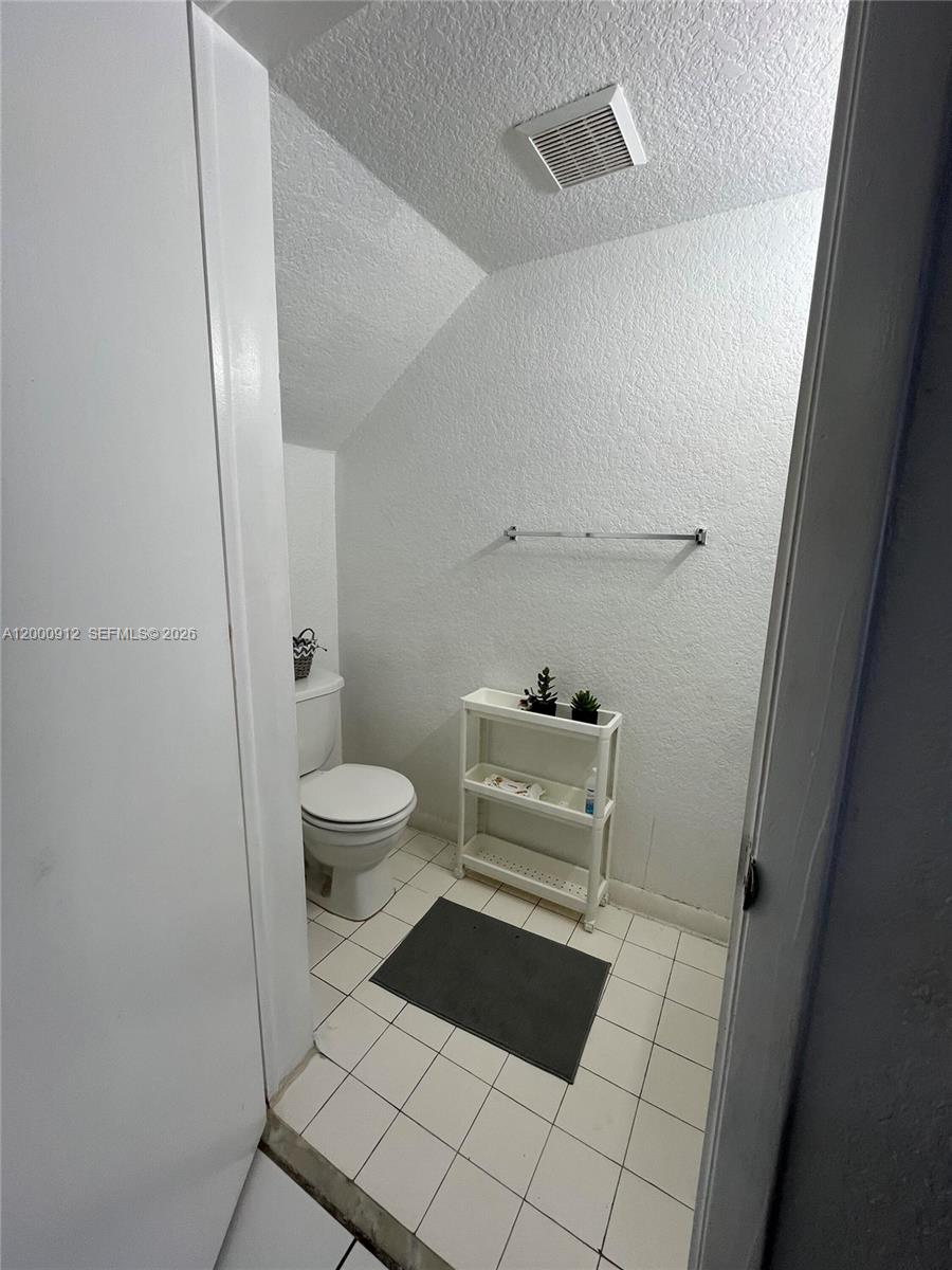 171 Riviera Circle, Unit 61 Weston, FL 33326 - Photo 16 of 27