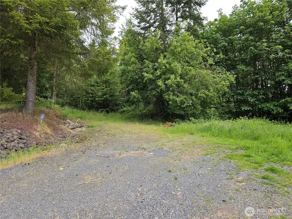 $310,000 | 1 Myrtle View Lane, Chehalis, WA 98532