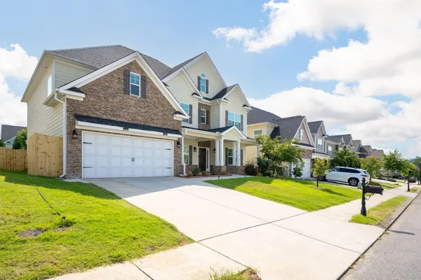 $3,100 | 9869 Haven Port Lane, Ooltewah, TN 37363