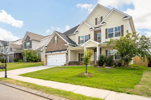 $3,100 | 9869 Haven Port Lane, Ooltewah, TN 37363