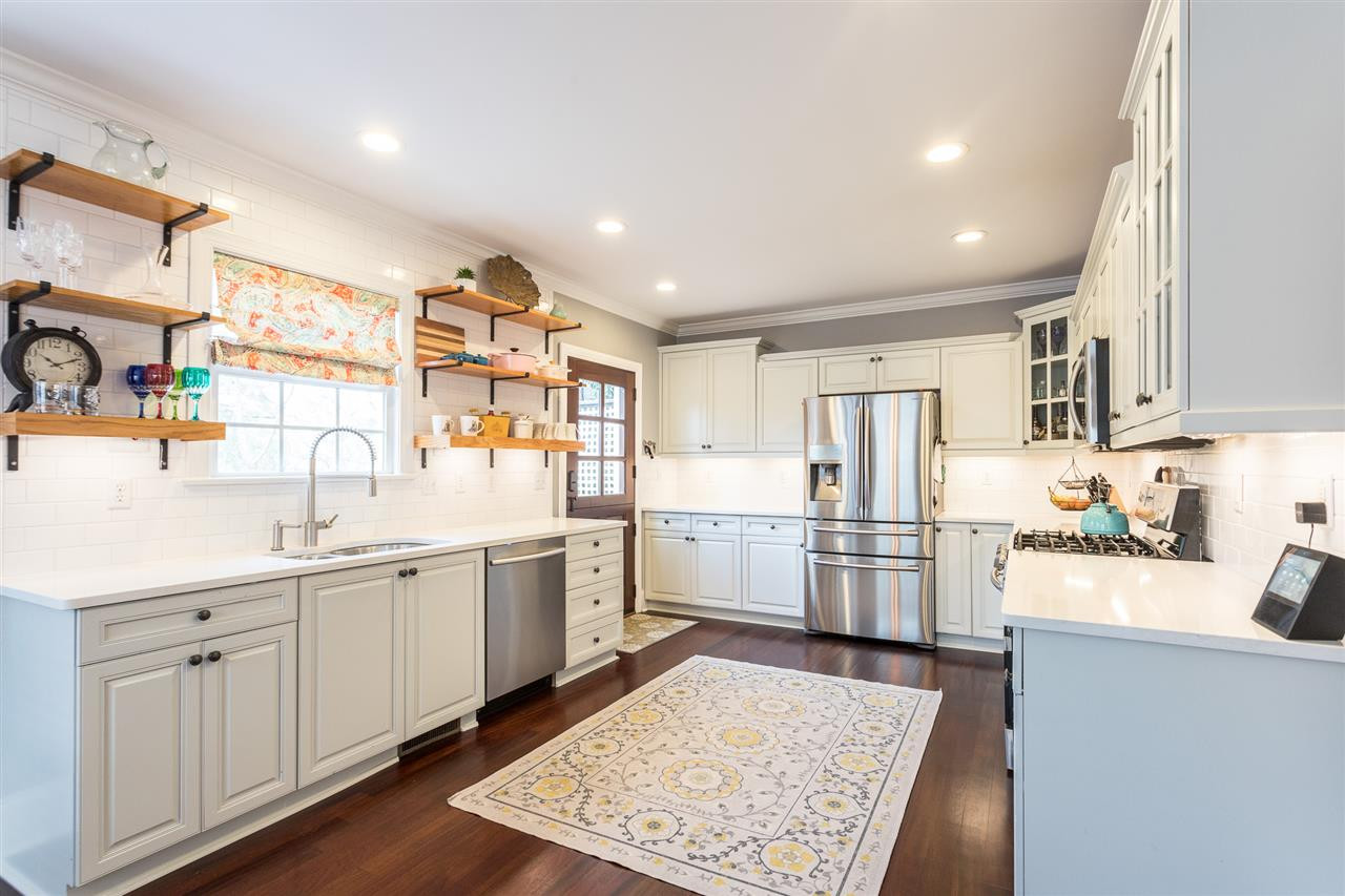 521 Dixie Trail Raleigh, NC 27607 - Photo 11 of 30 Photo 11