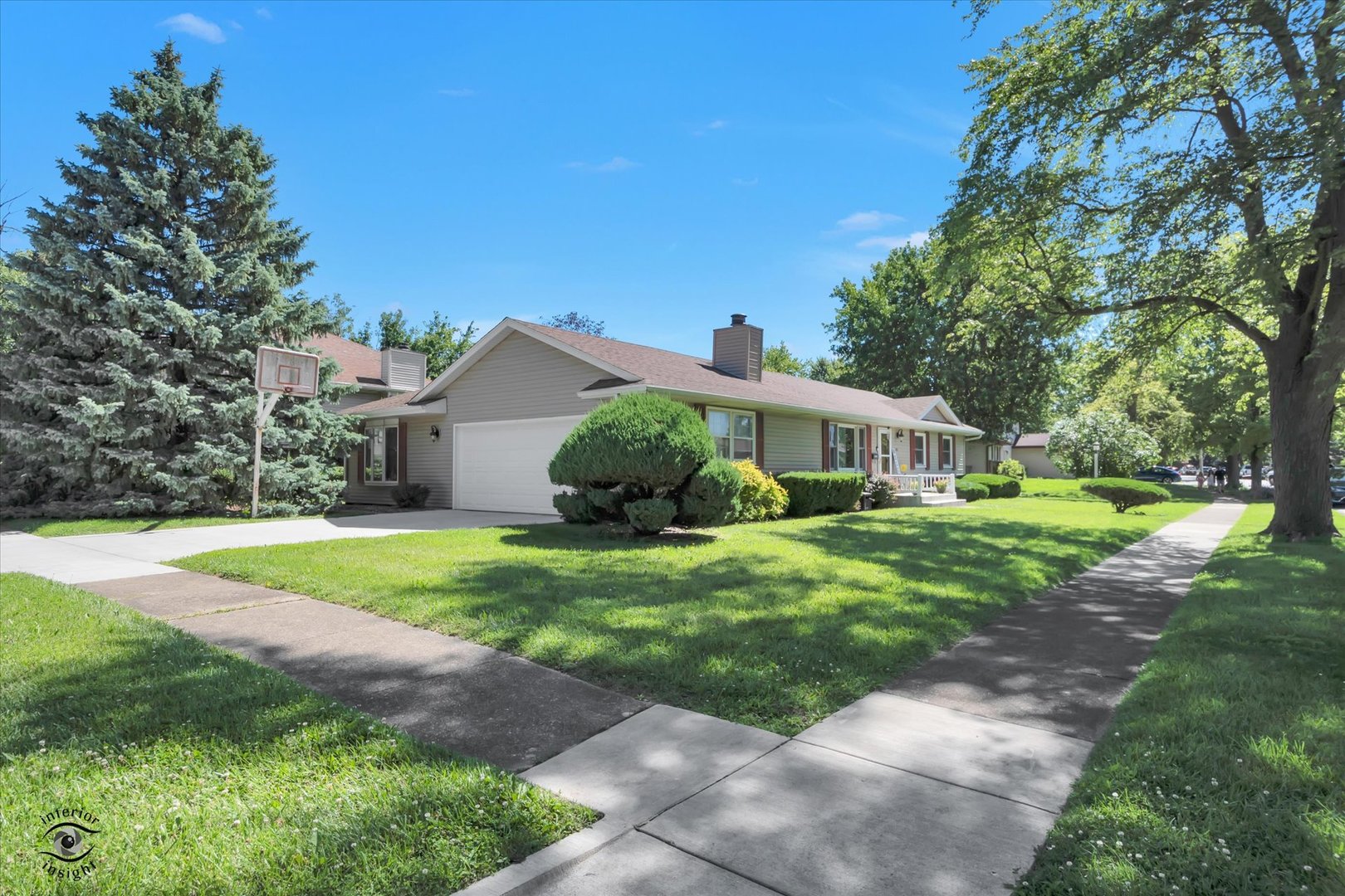 301 Meadows Road South Bourbonnais, IL 60914 - Photo 2 of 26