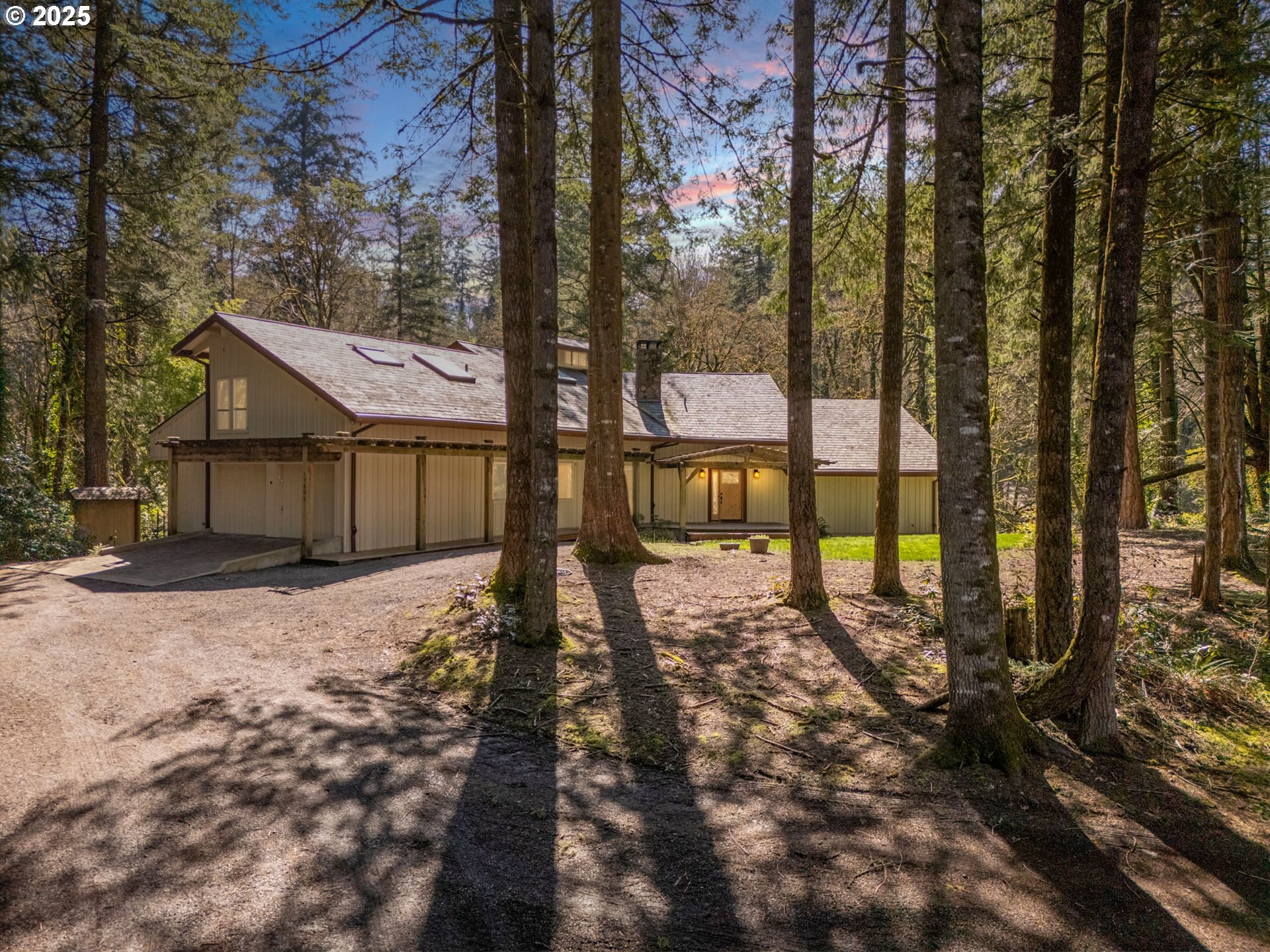 19855 Northeast Trunk Road Dundee, OR 97115 - Photo 1 of 44