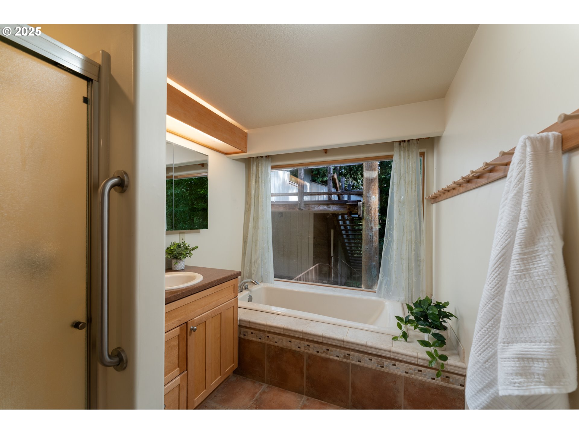 19855 Northeast Trunk Road Dundee, OR 97115 - Photo 20 of 44