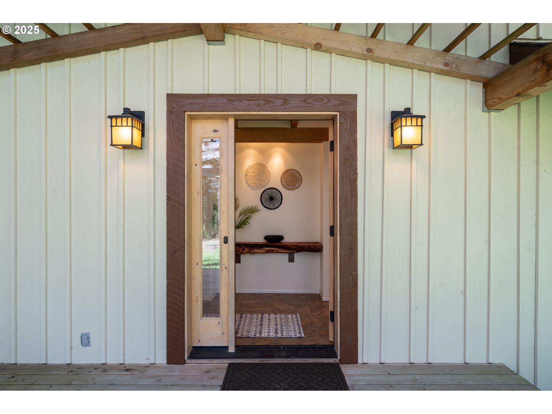 19855 Northeast Trunk Road Dundee, OR 97115 - Photo 3 of 44