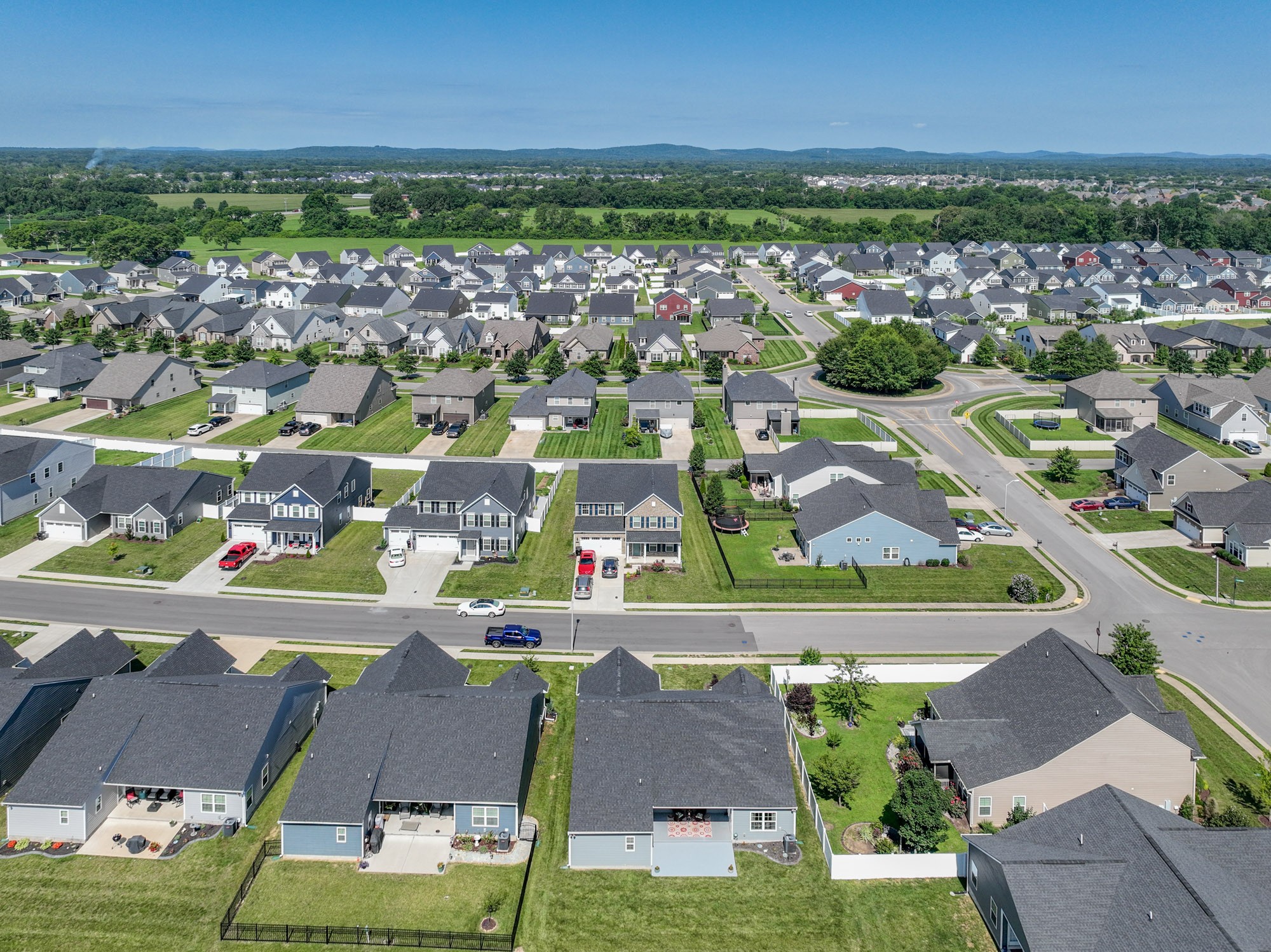 2907 Kellner Drive Murfreesboro, TN 37128 - Photo 28 of 33 an aerial view of residential houses and lake view