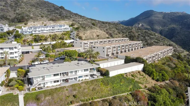 $1,248,000 | 21722 Ocean Vista Drive, Unit C, Laguna Beach, CA 92651