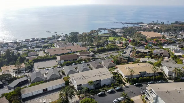 $1,248,000 | 21722 Ocean Vista Drive, Unit C, Laguna Beach, CA 92651