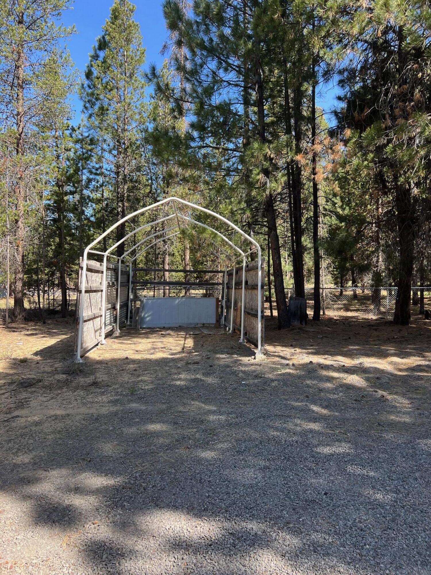 52360 Ammon Road La Pine, OR 97739 - Photo 40 of 49 IMG_1675