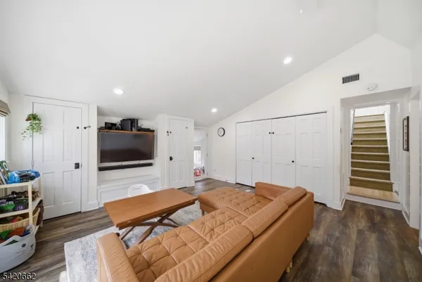 $900,000 | 109 Taylortown Road, Montville, NJ 07005