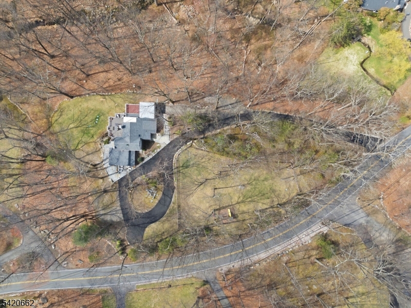 109 Taylortown Road Montville, NJ 07005 - Photo 2 of 50 a picture of a room with a bench