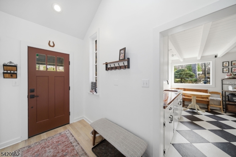 109 Taylortown Road Montville, NJ 07005 - Photo 4 of 50 a bedroom with a bed and a window