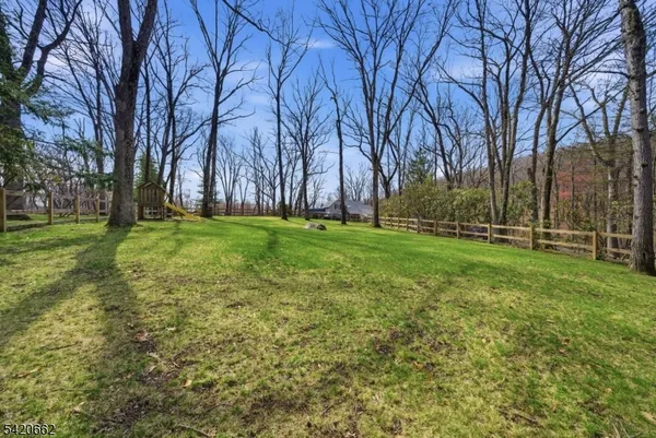 $900,000 | 109 Taylortown Road, Montville, NJ 07005