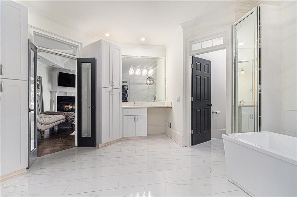 240 Wicklawn Way Roswell, GA 30076 - Photo 27 of 62