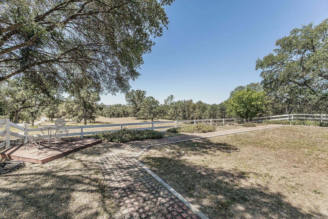 35477 Qualls Prather Road Auberry, CA 93602 - Photo 3 of 75