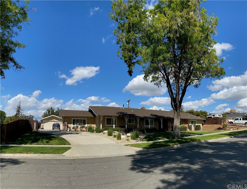 2135 Longmont Street Riverside, CA 92506 - Photo 1 of 1