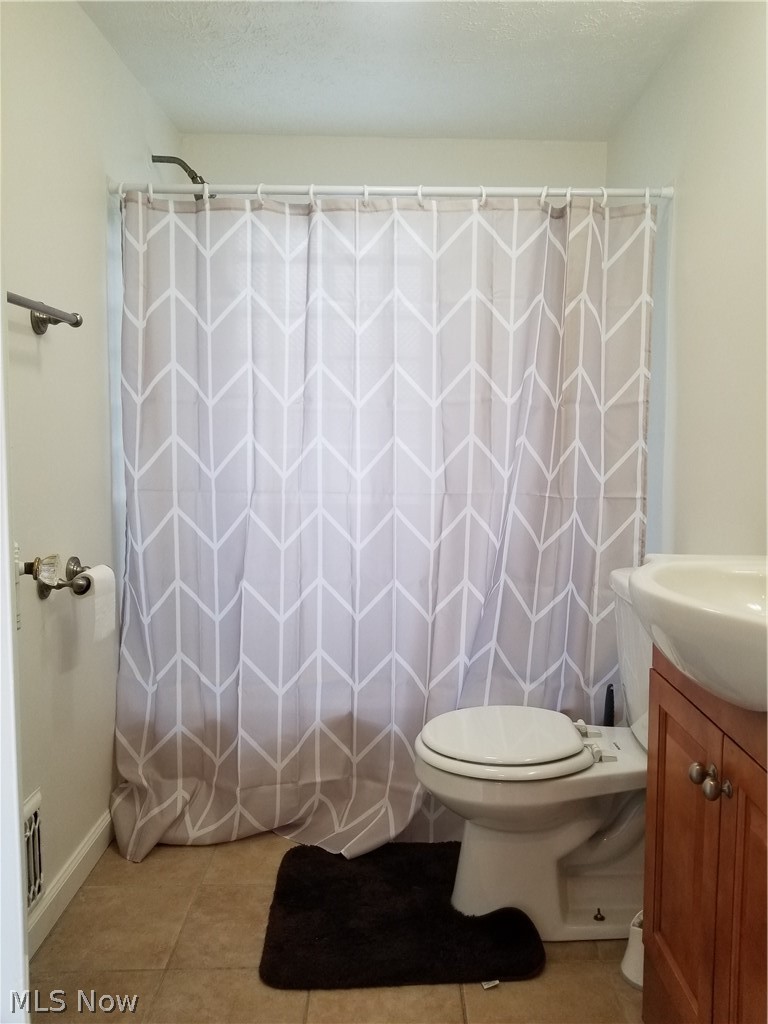 8578 Warwick Road Southeast Warren, OH 44484 - Photo 11 of 22 Gallery Image 11