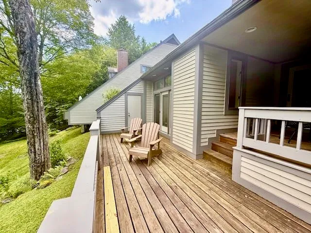 $800,000 | 982 Brook Road, Unit 4, Stowe, VT 05672