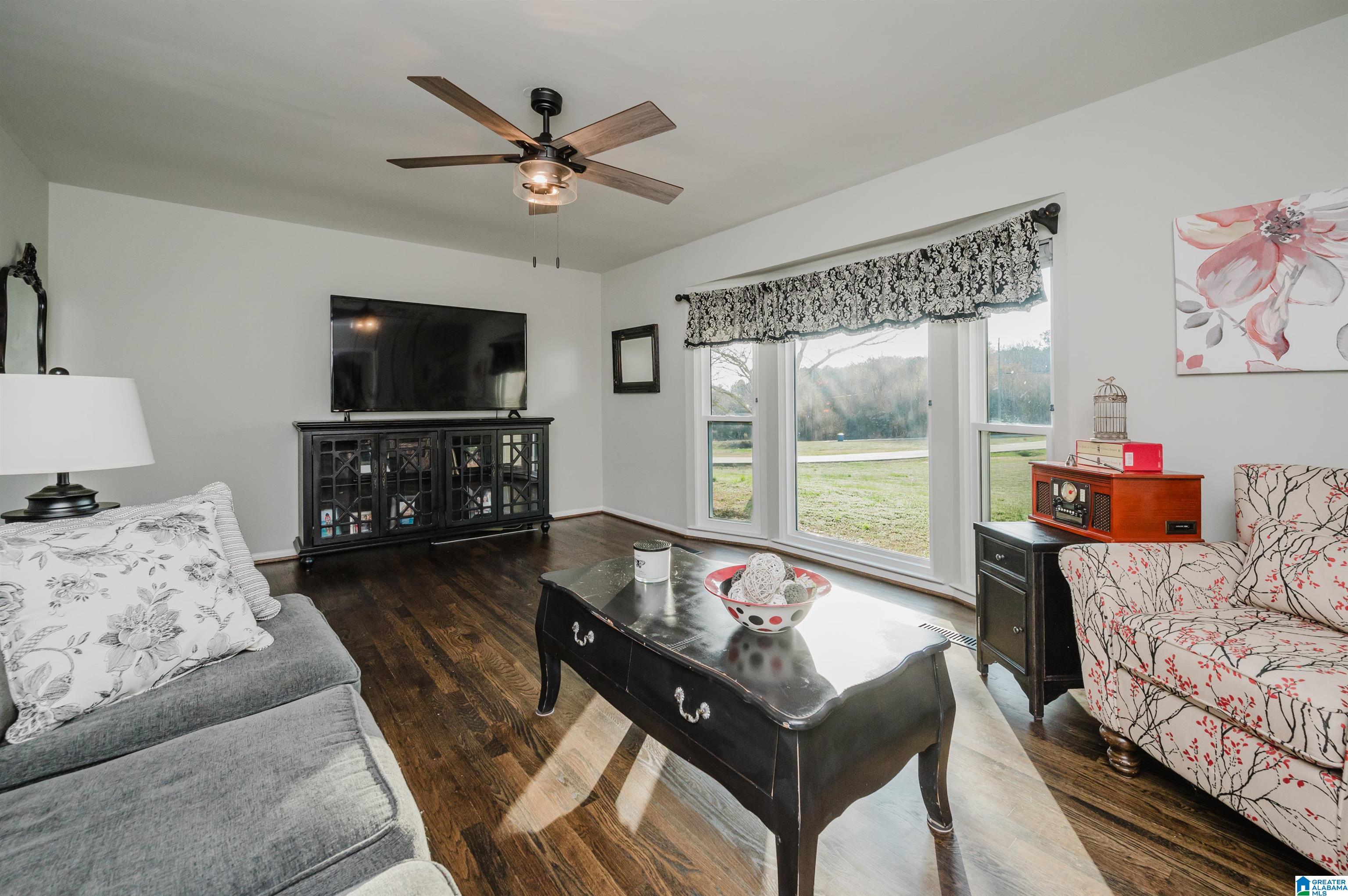 1330 Joy Road Hayden, AL 35079 - Photo 9 of 87