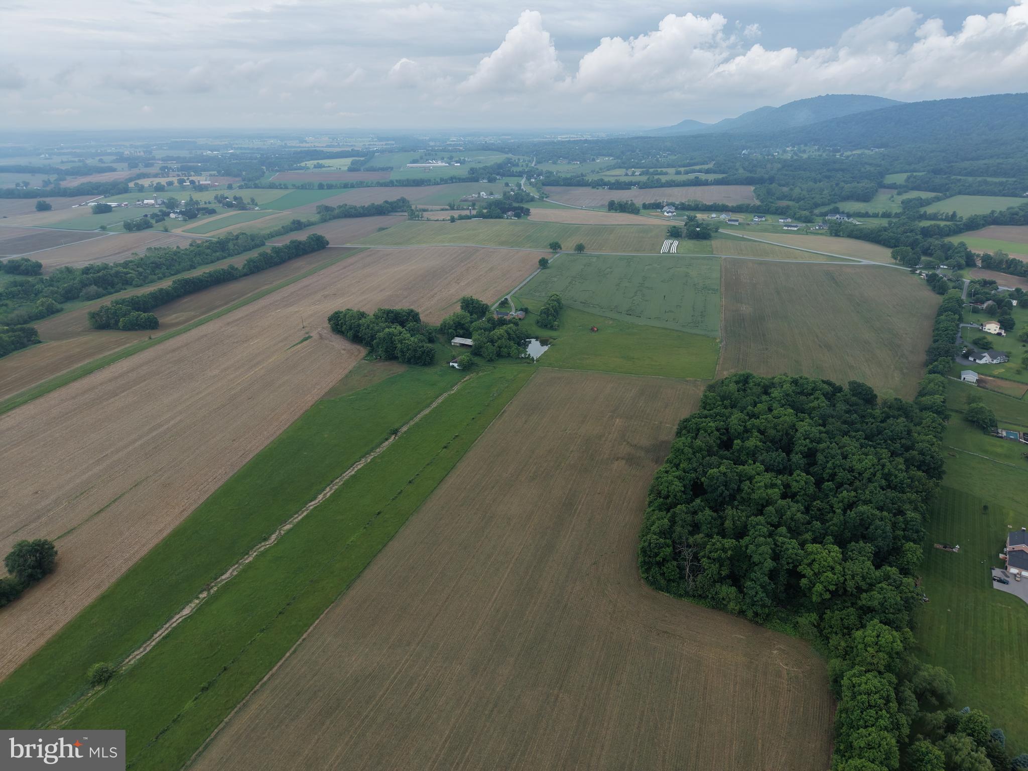 9385 Royer Road Mercersburg, PA 17236 - Photo 14 of 61