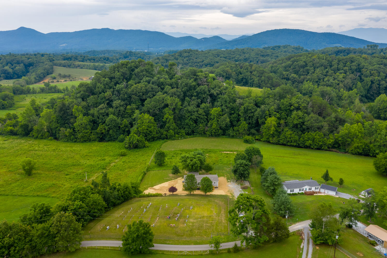 3425 Sims Cemetery Road Sevierville, TN 37876 - Photo 2 of 37 mountains 2
