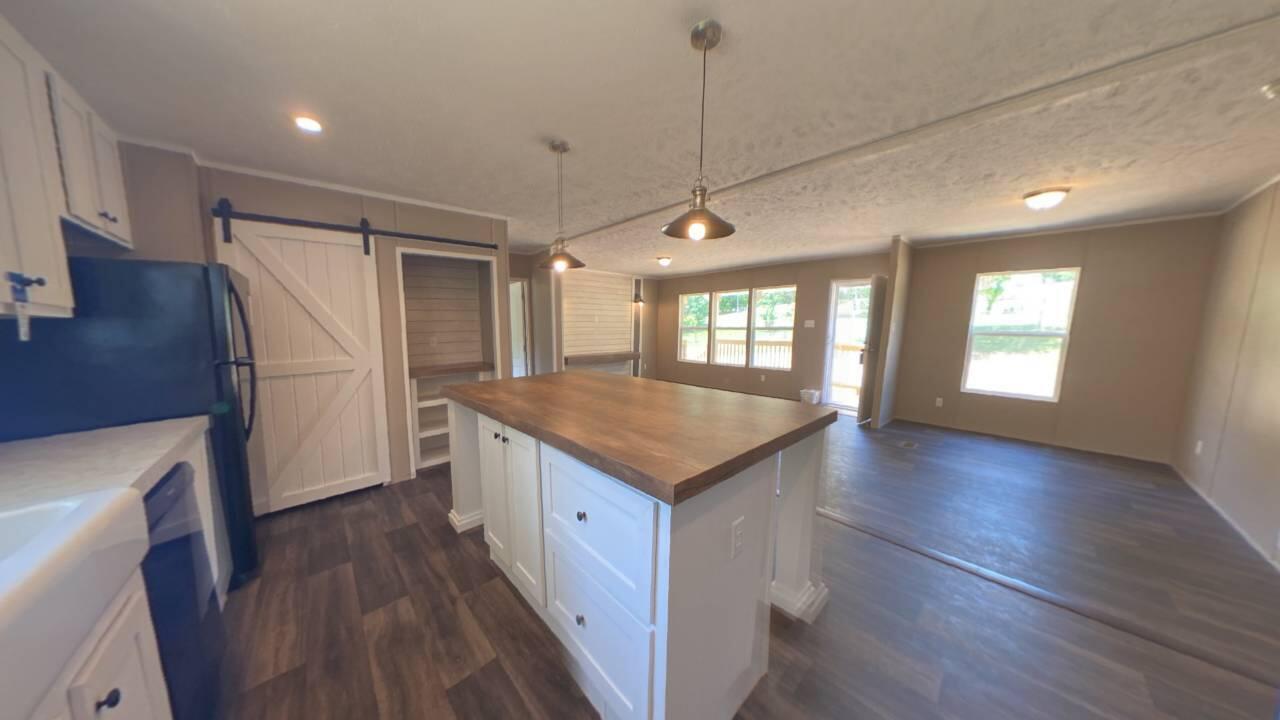 3425 Sims Cemetery Road Sevierville, TN 37876 - Photo 28 of 37 Kitchen_20210708233434