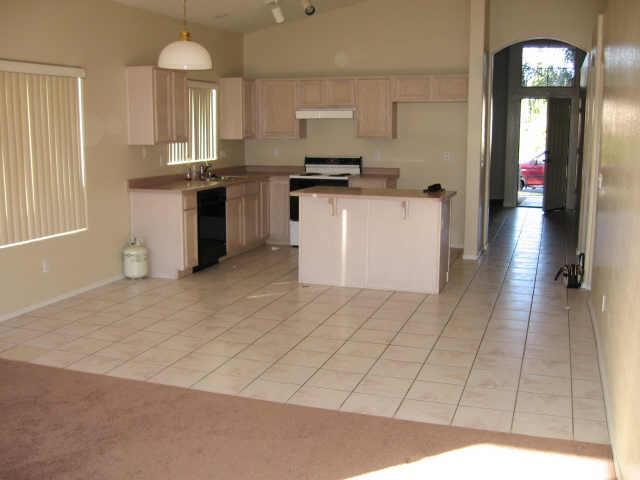 1785 East Appaloosa Road Gilbert, AZ 85296 - Photo 5 of 5 Kitchen2