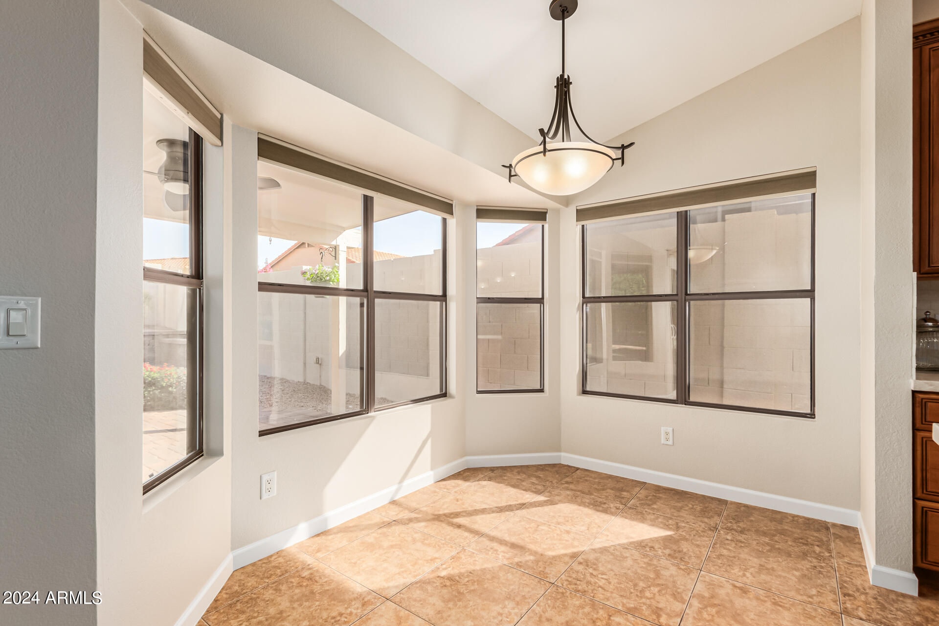2622 East Rockledge Road Phoenix, AZ 85048 - Photo 15 of 39 Breakfest Nook