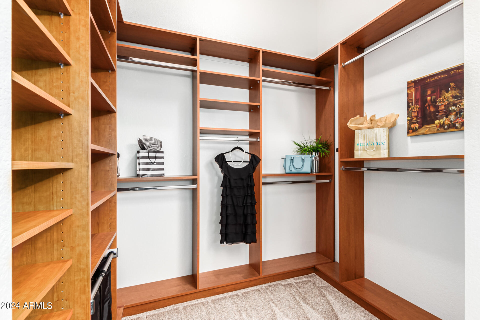 2622 East Rockledge Road Phoenix, AZ 85048 - Photo 22 of 39 Walk-In Closet