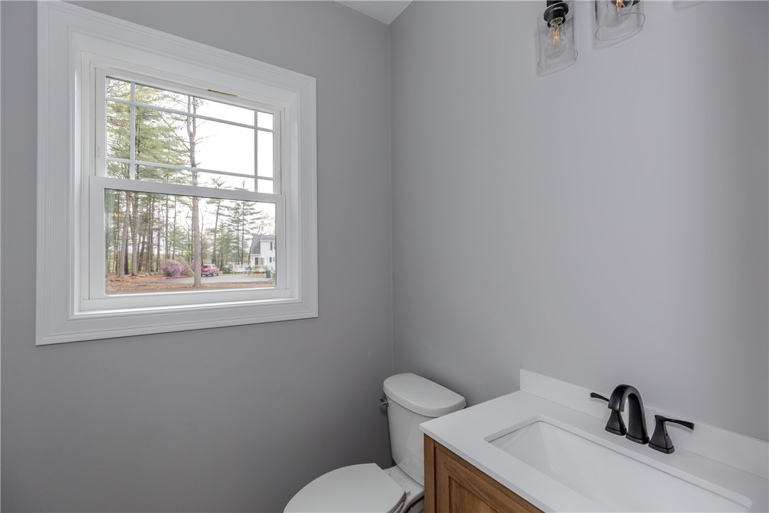 70 Cedar Swamp Road Smithfield, RI 02917 - Photo 23 of 50