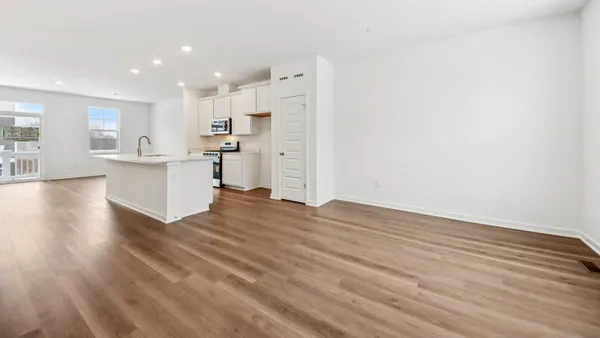 $424,990 | 537 Yosemite Way, Mundelein, IL 60060